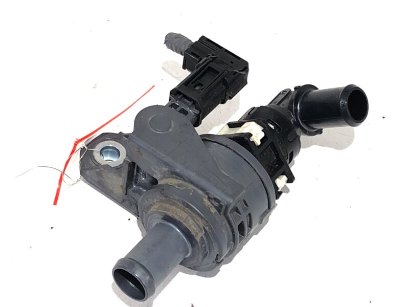 Přídavná vodní pumpa Toyota Corolla Sedan (_E21_) 2019 - 2022 2B28H-B2345