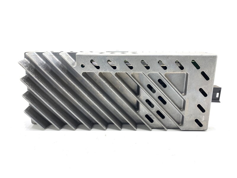 Zesilovač BMW 5 Touring (F11) 2009 - 2017 9243496