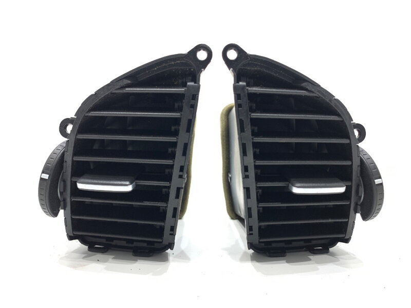 Mřížka ventilace přední Honda Accord Viii (CU) 2008 - 2022 77610-TL0A