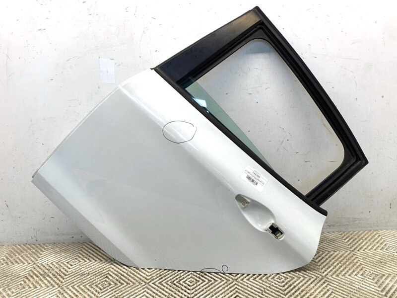 Dveře levé zadní Peugeot 208 I (CA_, CC_) 2012 - 2022 EWPB