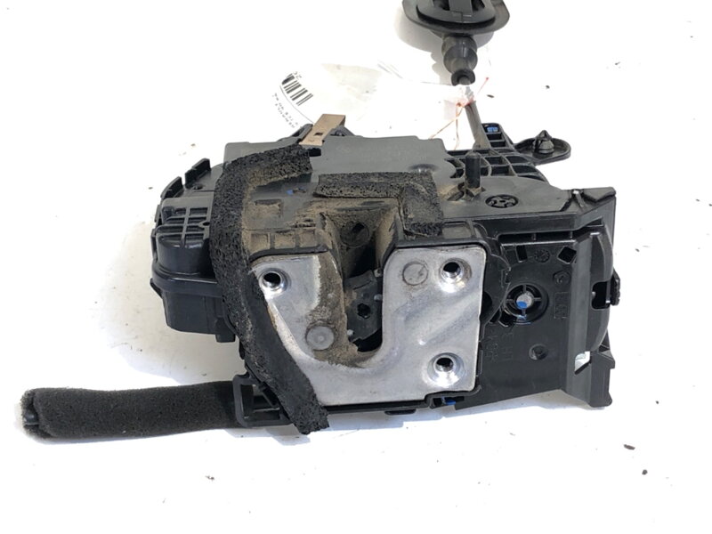 Zámek dveří levý zadní Renault Twingo III (BCM_, BCA_) 2014 - 2022 825033289R