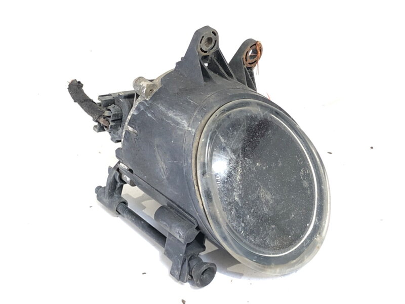 Halogen / mlhovka pravá přední Audi A4 B6 (8E2) 2000 - 2005 8E0941700B
