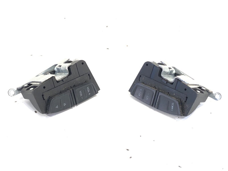 Přepínače volantu VW Bora Variant (1J6) 1999 - 2005 1J0419091CJ