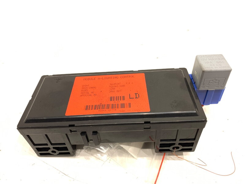 Řídicí jednotka světel Chevrolet Epica (KL1_) 2004 - 2011 96645343