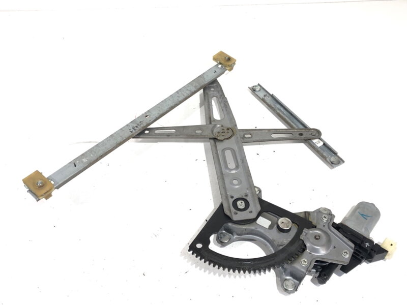 Stahovačka okna pravá přední Hyundai I20 I (PB, PBT) 2008 - 2022 98820-1J100