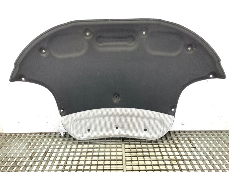 Odhlučnění kapoty Mercedes-benz CLS (C218) 2011 - 2017