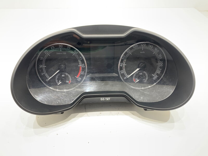 Tachometr budíky Skoda Octavia III Combi (5E5, 5E6) 2012 - 2022 5E0920781F