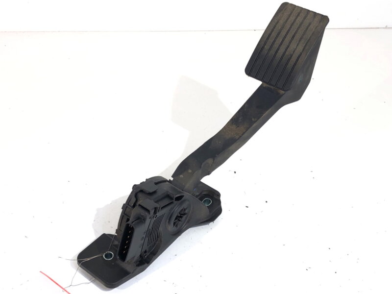 Plynový pedál Mitsubishi Mirage / Space Star VI Liftback (A0_A) 2012 - 2022 1600A093