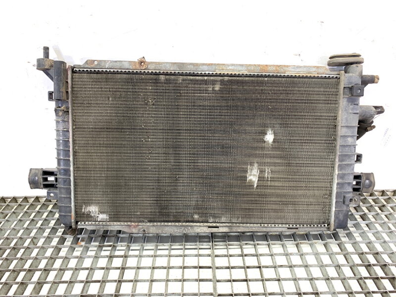 Chladič vody Opel Zafira / Zafira Family B (A05) 2005 - 2019