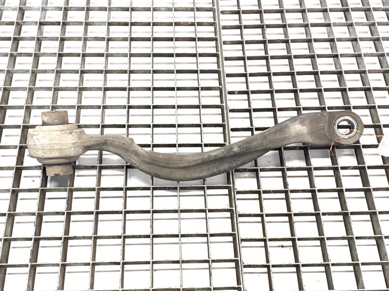 Rameno levé přední Mercedes-benz CLS (C218) 2011 - 2017