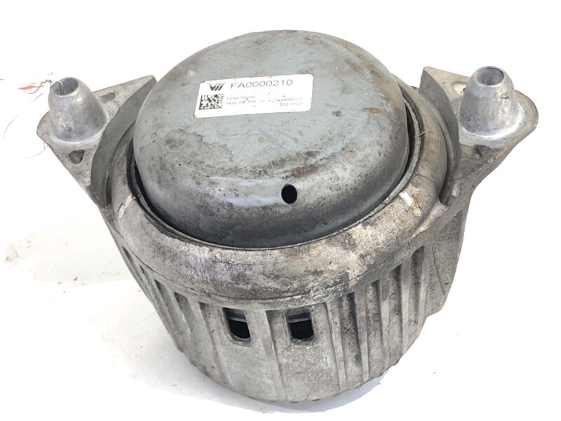 Polštář motoru Mercedes-benz CLS (C218) 2011 - 2017 A2042406017