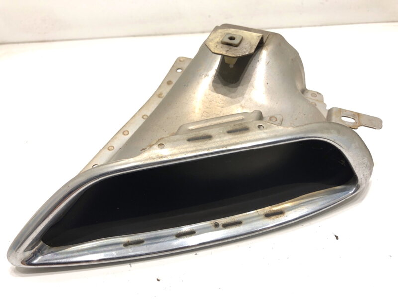 Koncovka výfuku levý Ford Mondeo V Turnier (CF) 2014 - 2022 DS73-17G771-SC