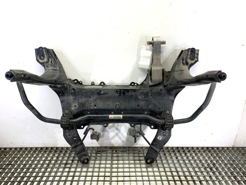 Výztuha POD motor BMW 2 Active Tourer (F45) 2013 - 2022 6872729