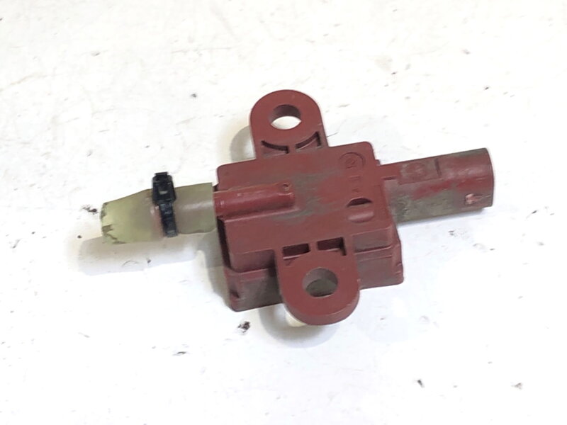 Čidlo ochrany chodců BMW 2 Active Tourer (F45) 2013 - 2022 9354289