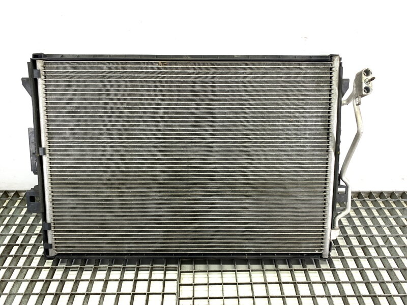 Chladič klimatizace Mercedes-benz Class S (W221) 2005 - 2013 A2215000854