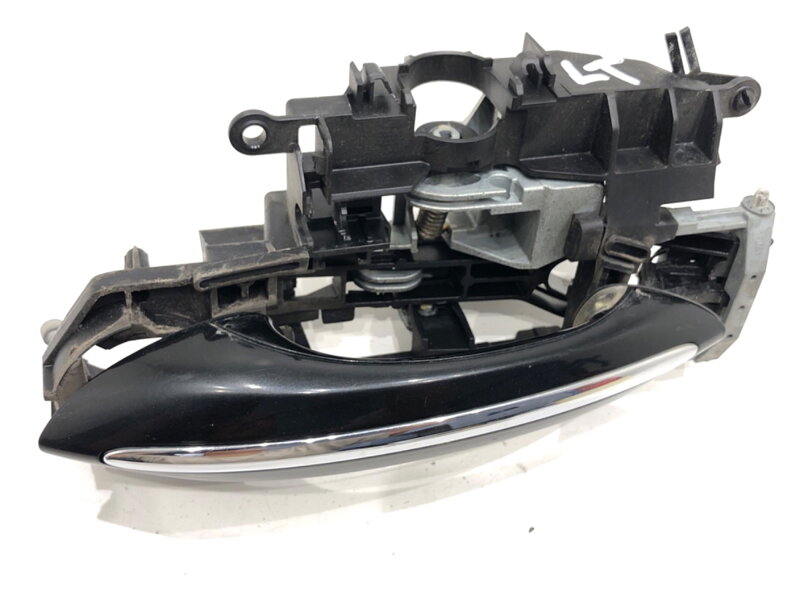 Klika vnější levá zadní BMW 7 (F01, F02, F03, F04) 2008 - 2015