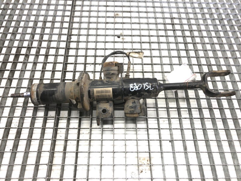 Tlumič pravý přední BMW 7 (F01, F02, F03, F04) 2008 - 2015 4064272