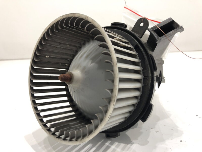 Ventilátor topení Audi A4 B8 (8K2) 2007 - 2015