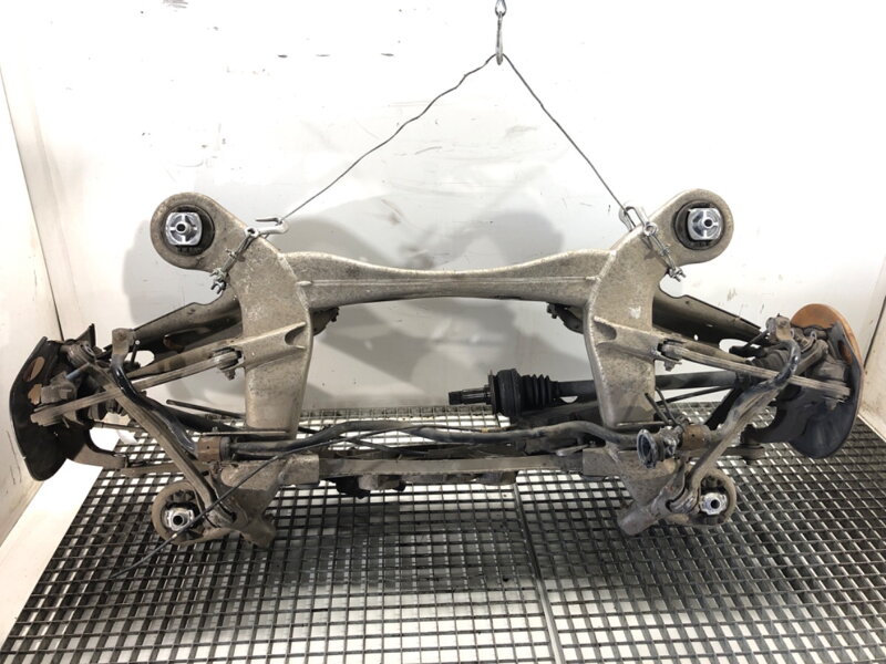 Výztuha zadní Mercedes-benz Class S (W221) 2005 - 2013