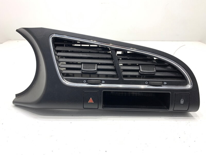 Mřížka ventilace přední Peugeot 3008 (MPV) (0U_) 2009 - 2017 9685023677