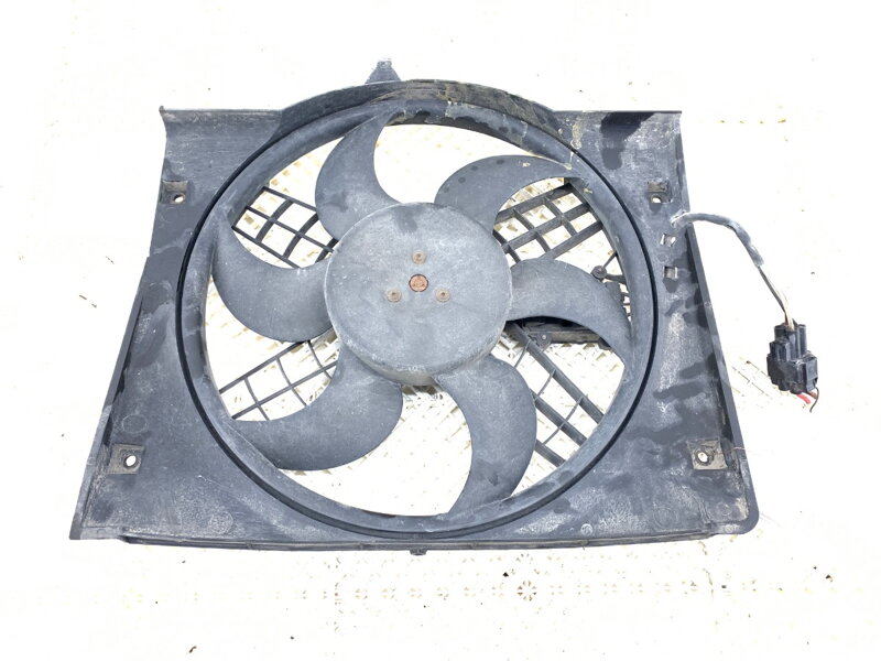 Ventilátor chladiče BMW 3 (E46) 1997 - 2005 6904768