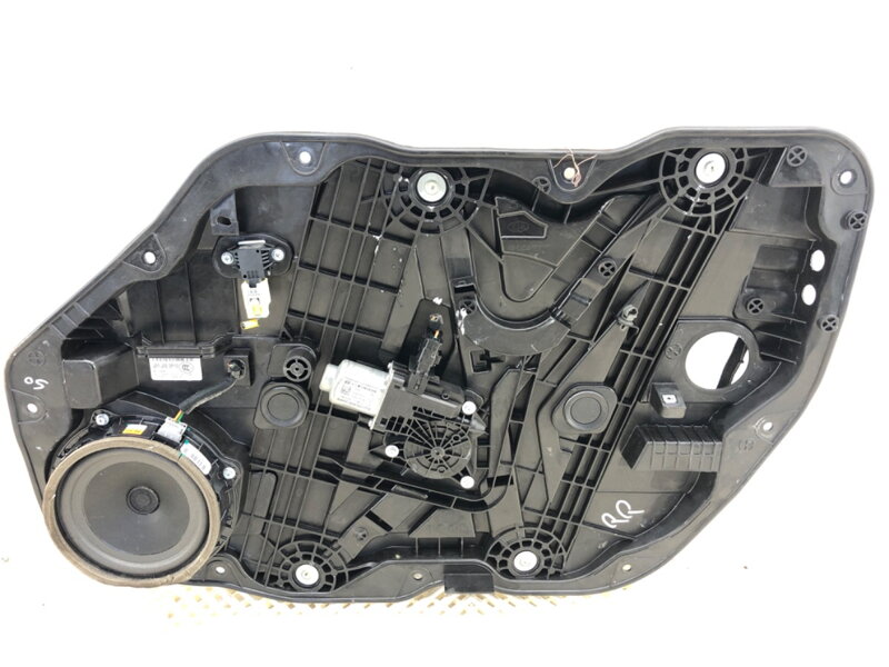 Stahovačka okna pravá přední KIA Stinger (CK) 2017 - 2022 82460-J5010