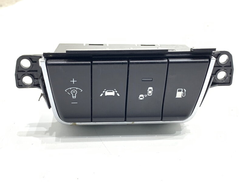 Panel ovládání TOR jízdy martwe pole klapka / víčko nalévacího hrdla KIA Stinger (CK) 2017 - 2022 93700J5040