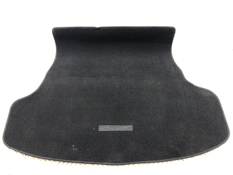 Koberec kufru KIA Stinger (CK) 2017 - 2022 J5F12AC000