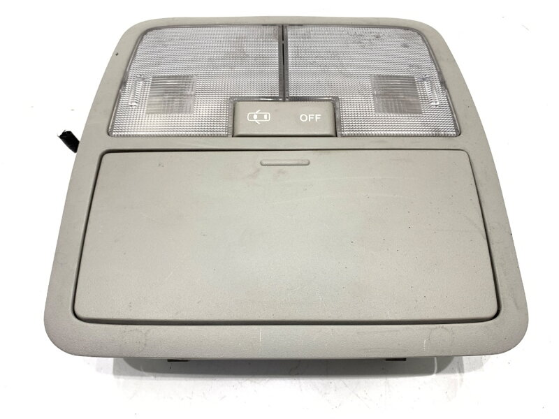 Stropní světlo Toyota Auris Kombi (_E18_) 2013 - 2018 81260-02460