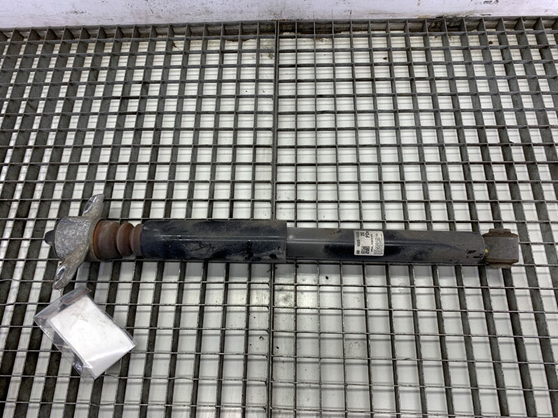 Tlumič pravý zadní Hyundai I30 (PDE, PD, PDEN) 2016 - 2022 55300-G4000