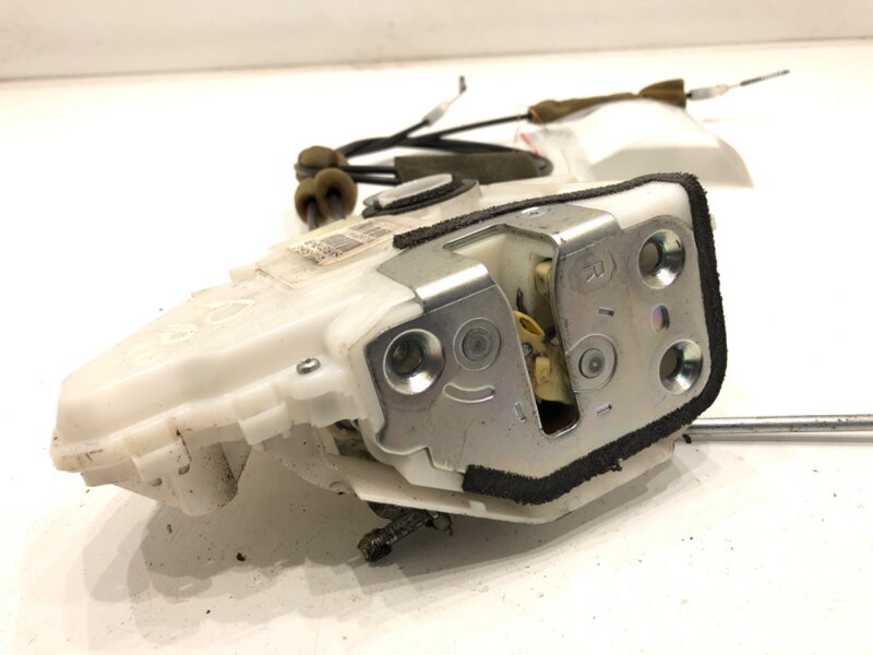 Zámek dveří pravý přední Honda Civic Viii Hatchback (FN, FK) 2005 - 2022 72111-SMR-G1