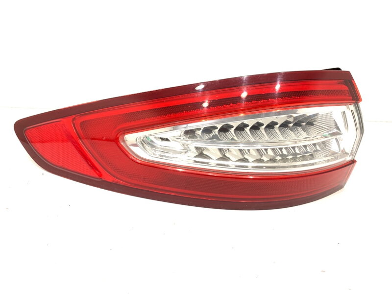 Světlo levé zadní Ford Mondeo V Liftback (CE) 2014 - 2022 DS73-13405-BN