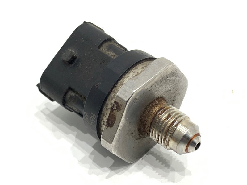 Čidlo tlaku paliva Ford Mondeo V Liftback (CE) 2014 - 2022 0261545039