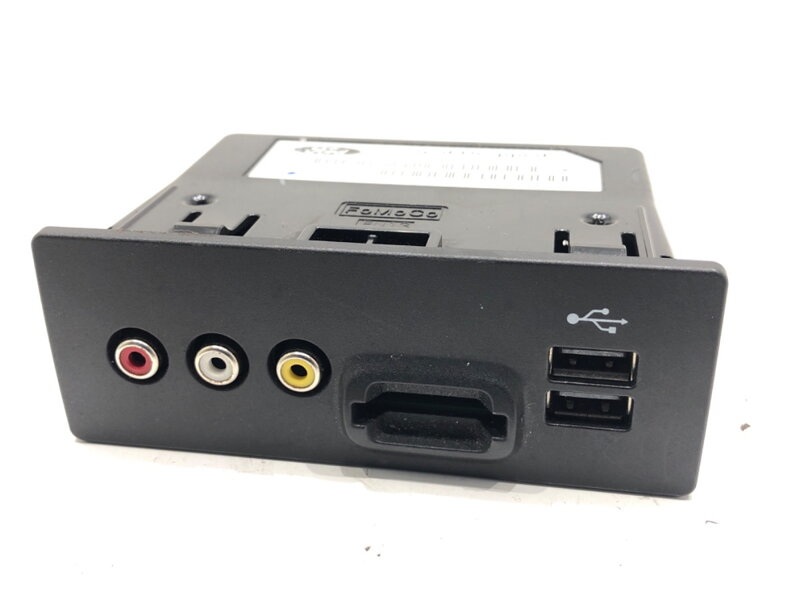 Zásuvka / uložení USB Ford Mondeo V Liftback (CE) 2014 - 2022 BT4T-14F014-AE