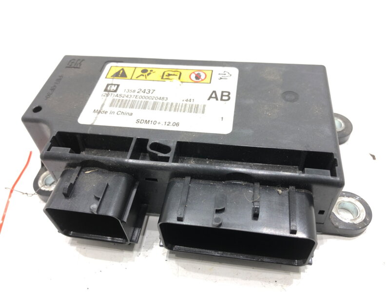 Senzor Chevrolet Cruze Liftback (J305) 2010 - 2022 13582437