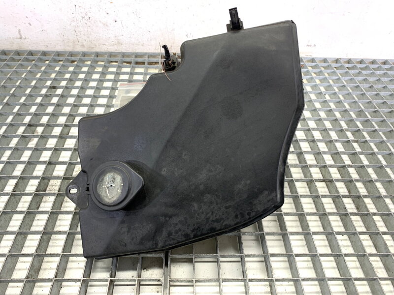 Nádobka ostřikovačů BMW X3 (E83) 2003 - 2011 3403212