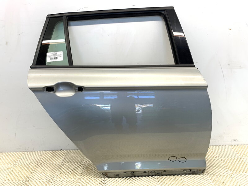 Dveře pravé zadní VW Passat B8 Variant (3G5, CB5) 2014 - 2022 LB7W