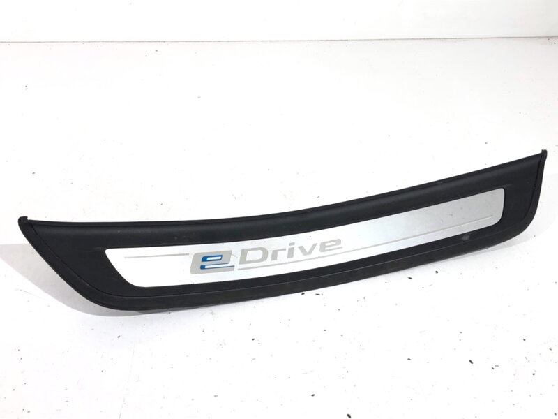 Nadkładka lišta prahu BMW 5 (G30, F90) 2016 - 2022 7407015