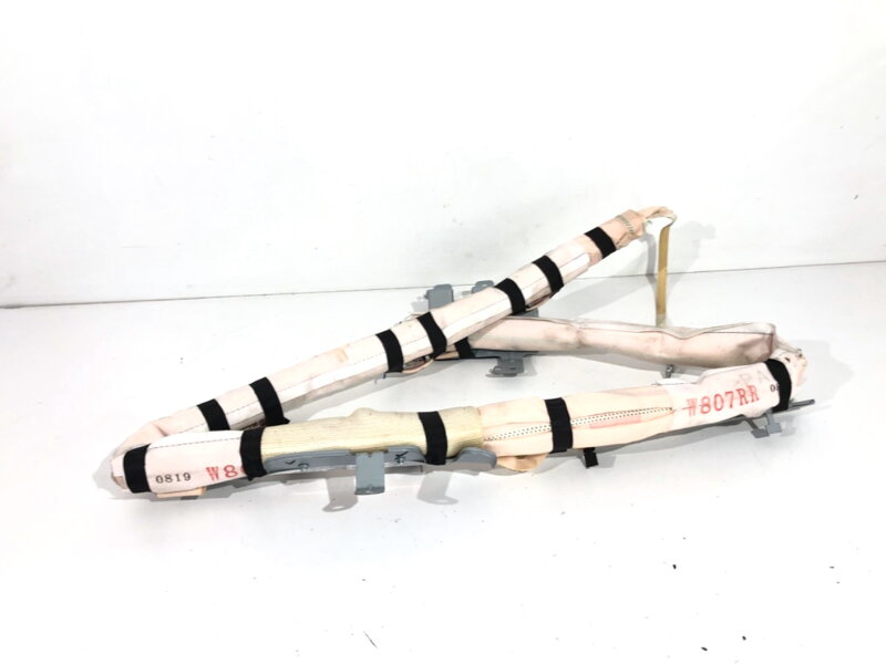 Hlavový airbag vzduchový pravý Nissan Juke (F15) 2010 - 2022