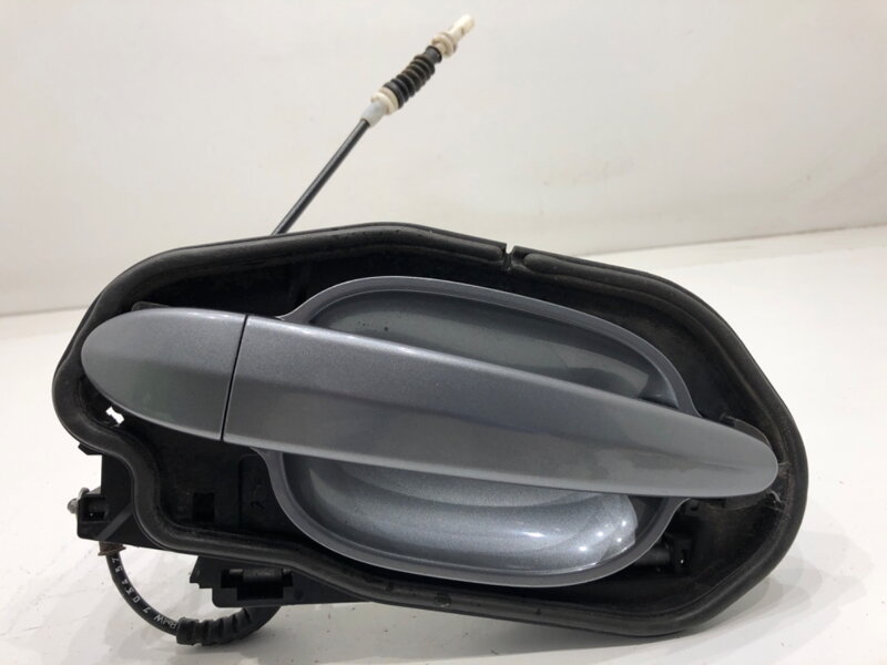 Klika vnější levá zadní BMW 5 (E60) 2003 - 2010 7199555