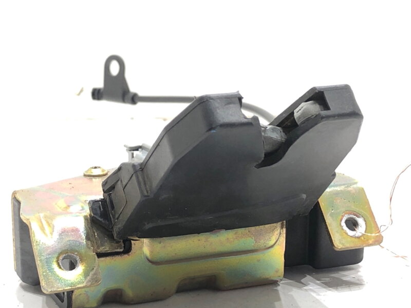 Zámek víka kufru zadní Volvo S60 I (384) 2000 - 2010 8652398