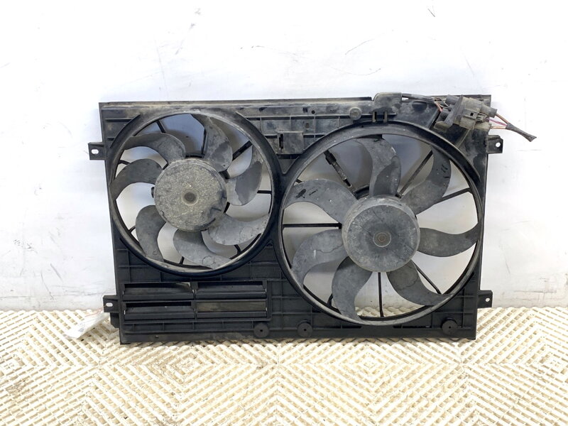 Ventilátor chladiče Seat Leon (1P1) 2005 - 2013