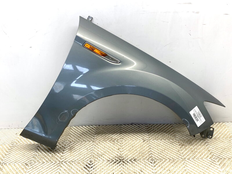 Blatník pravý přední Ford Mondeo IV (BA7) 2007 - 2015