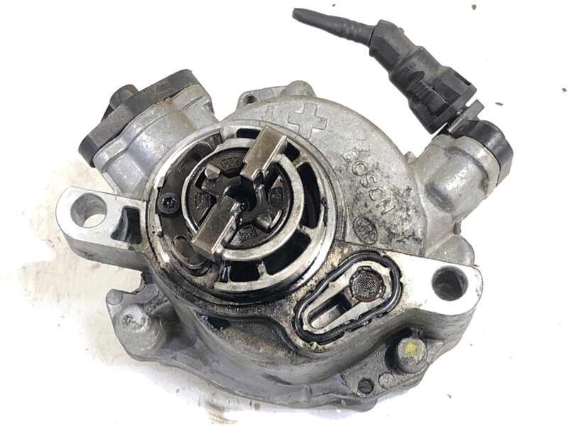 Čerpadlo podtlak Peugeot 3008 (MPV) (0U_) 2009 - 2017 9804021880