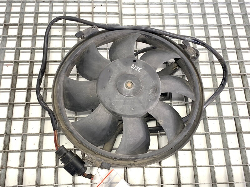 Ventilátor klimatizace VW Passat B5 . 5 (3B3) 2000 - 2005 8D0959455R