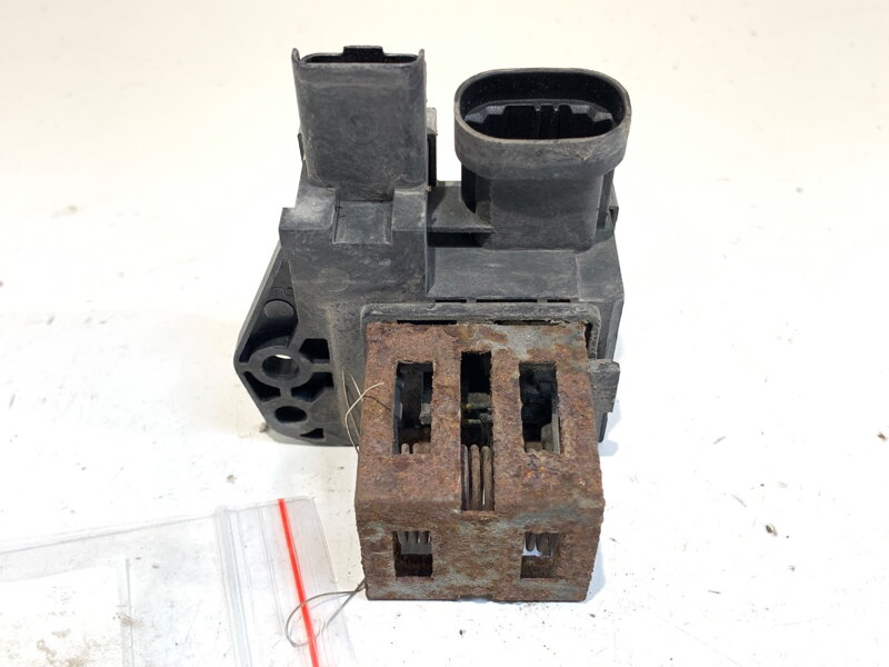 Modul ventilátoru Peugeot 508 SW I (8E_) 2010 - 2018 9662872380