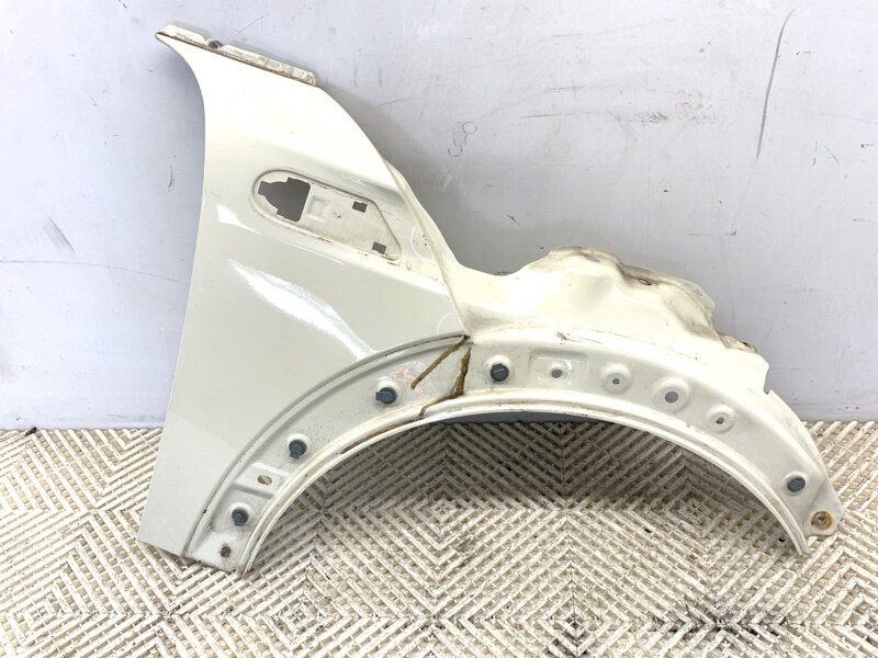 Blatník pravý přední Mini Mini (R56) 2005 - 2014