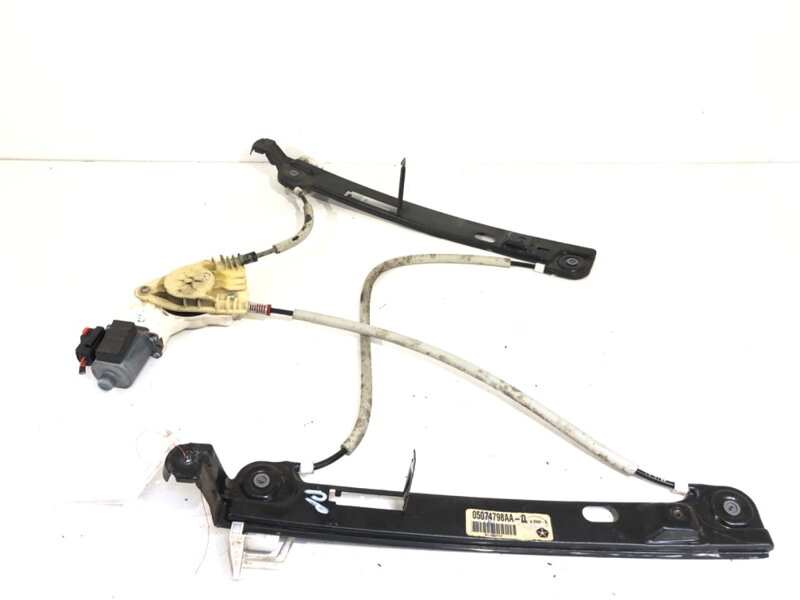 Stahovačka okna pravá přední Dodge Caliber 2006 - 2022 05074798AA