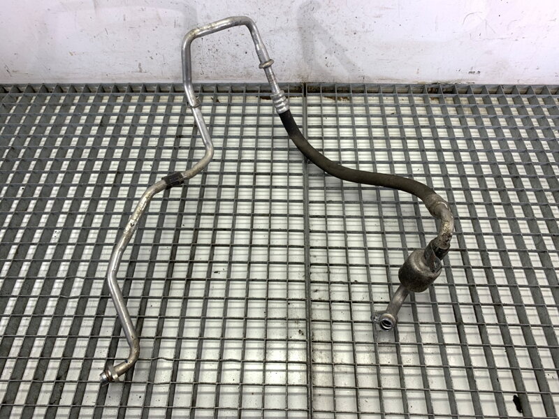 Hadice klimatizace Renault Twingo II (CN0_) 2007 - 2022 82010045