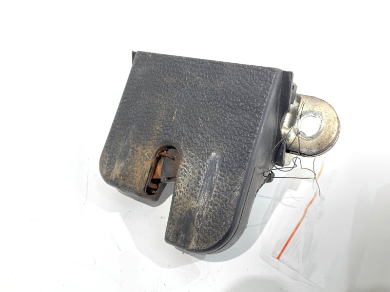 Zámek víka kufru zadní VW Golf V (1K1) 2003 - 2010 1K6827505
